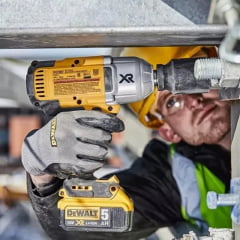 Kit Chave de Impacto 3/4" à bateria 20V XR Brushless DCF897 B DEWALT