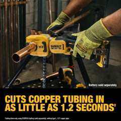 CORTADOR TUBO COBRE A BATERIA 1-1/4" 32MM 20V DCE154B DEWALT 
