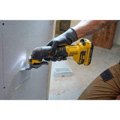 KIT MULTI FERRAMENTA OSCILANTE 20V MAX SCT500D1K-BR STANLEY 