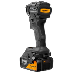 KIT PARAFUSADEIRA DE IMPACTO COMPACTA 1/4" 20V XR® BRUSHLESS , 2 BATERIAS 5.0AH, CARREGADOR E MALETA TSTAK EDIÇÃO ESPECIAL MCLAREN DCF86MP2T