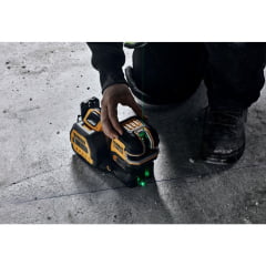 Nível Laser 2P Verde à Bateria 12V/20V DCLE34220GB Dewalt